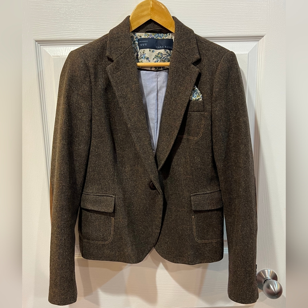 100% wool Zara blazer with floral lining and elbow patches